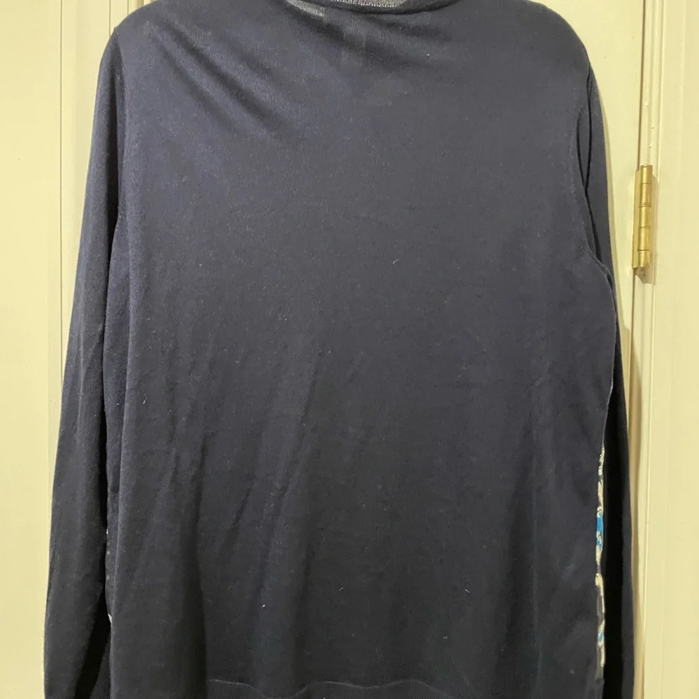 St. John Blue Floral 2 piece Cardigan and sleevless shirt - Picture 2 of 10